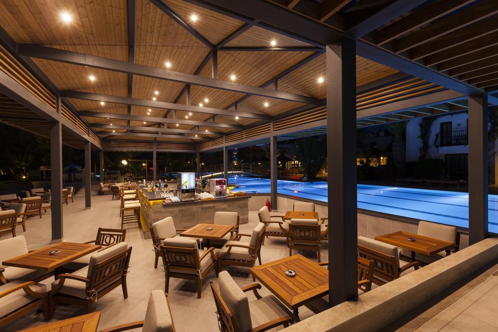 אתר נופש Samara Bodrum Ultra 5*